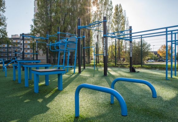 Welvarend code Vochtig Calisthenics toestellen en parken - ABC Adventure